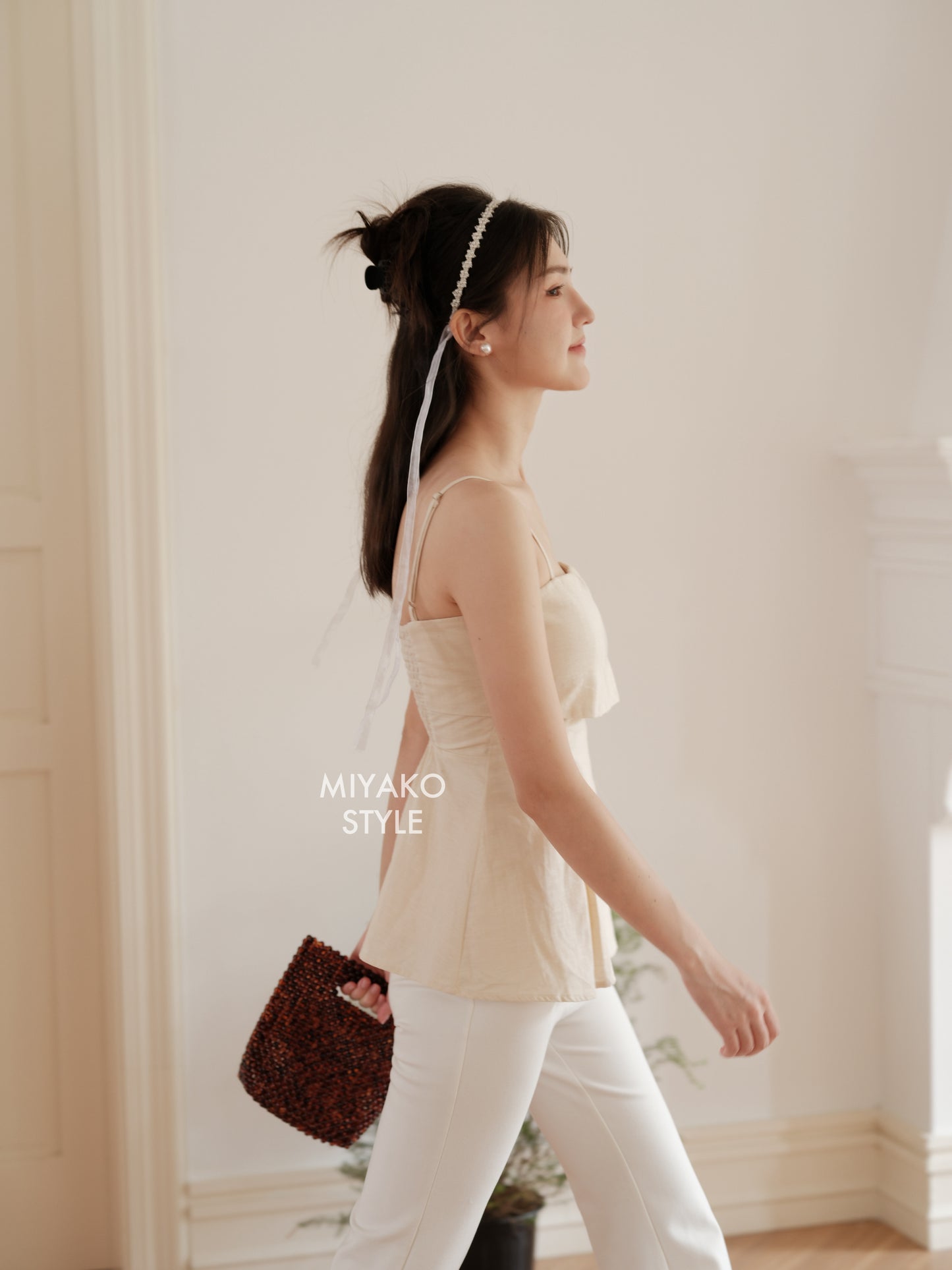 Linen Padded Cami Top in Beige