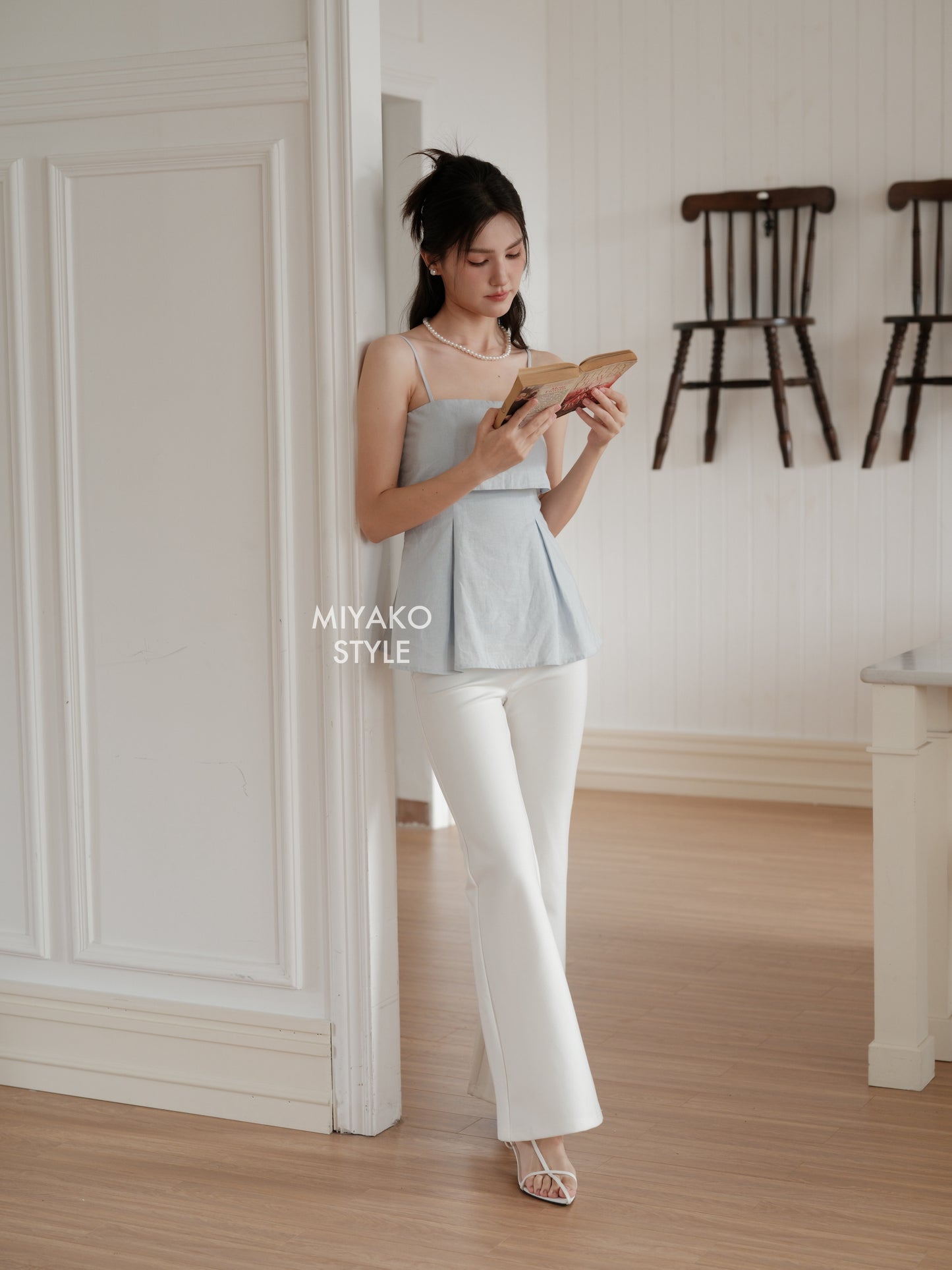 Venus High Waist Flared Pants in White