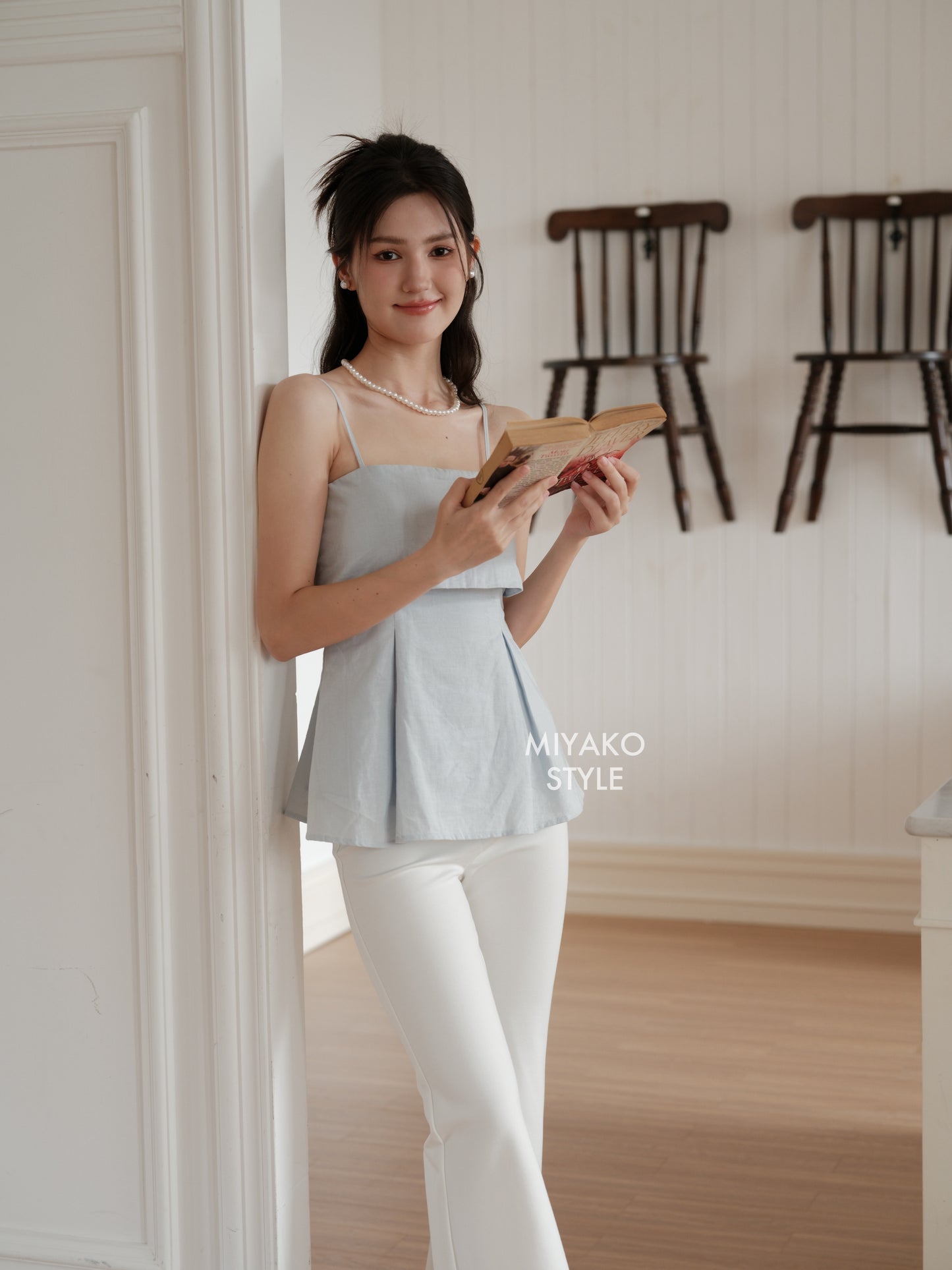 Venus High Waist Flared Pants in White