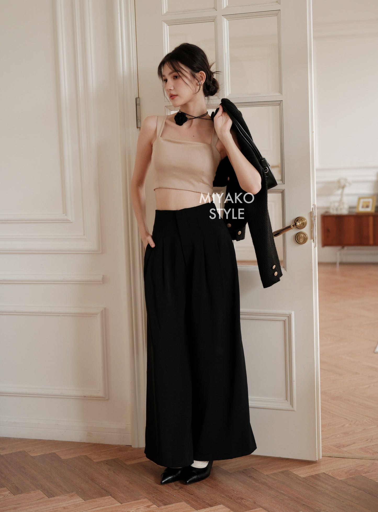 The New Premium Bra Crop Top in Khaki
