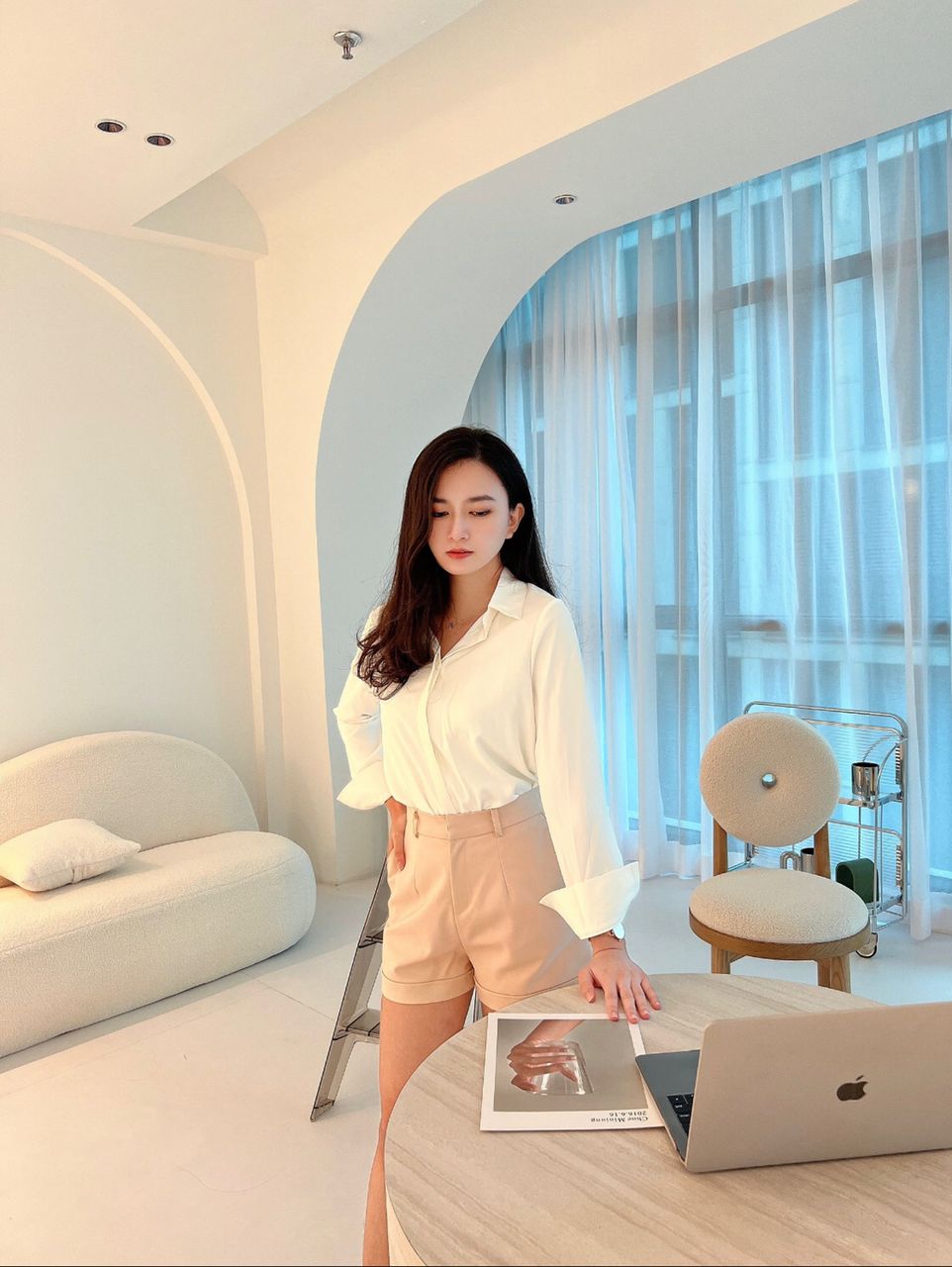 D52 agnes high waist short almond XS size
