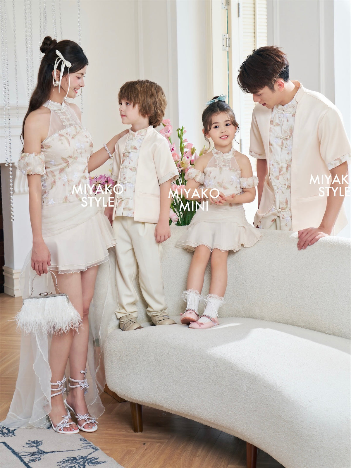 【罗马假日】Roman Premium Embroidered Men Suit 男唐装旗袍