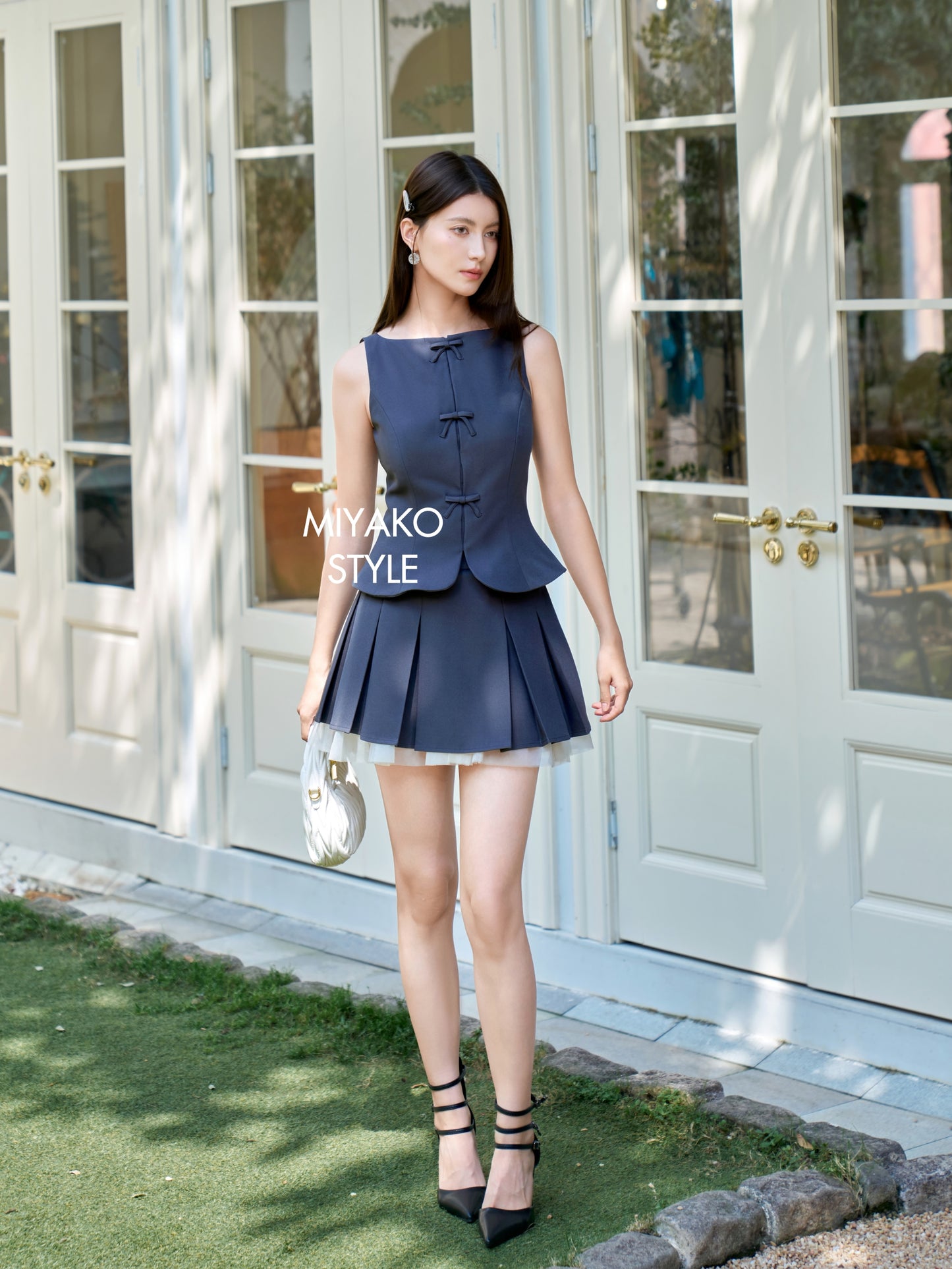 Miu Mini Skirt in Grey