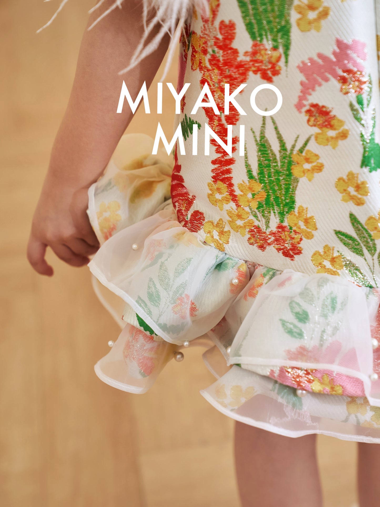 【许我耀眼】Glowy Detachable Fur Sleeve Girl Dress 小女孩连身裙