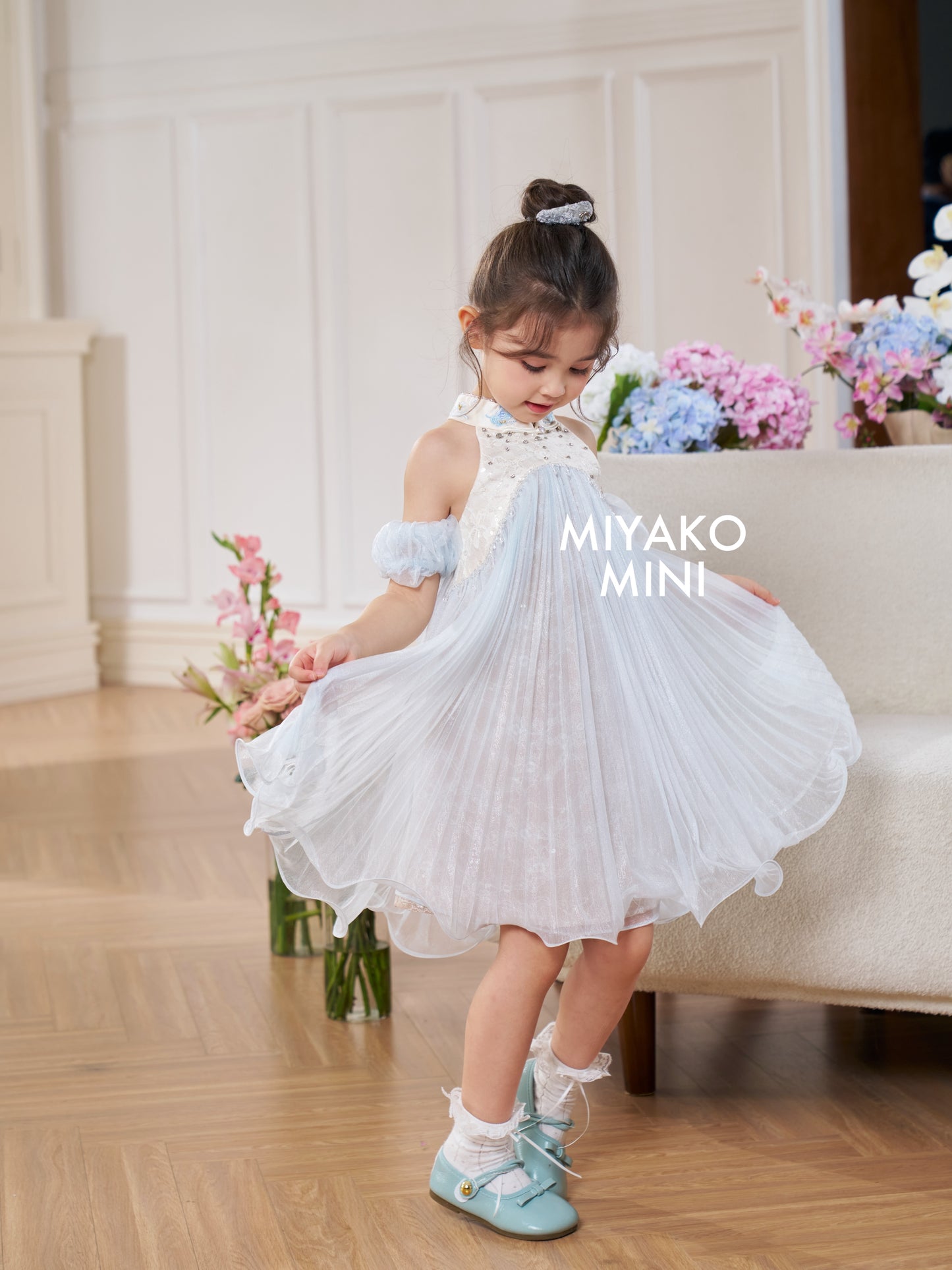 【倾国倾城】Goddess Premium Rhinestone Halter Girl Dress in Blue 蓝色小女孩挂脖连身裙