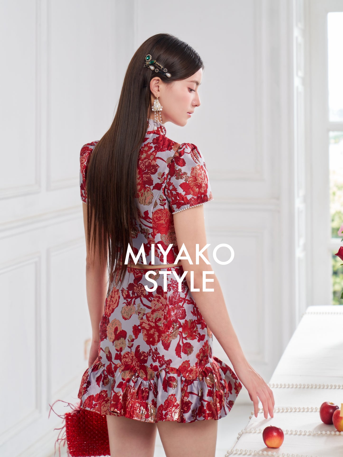 【春风得亿】Millions Premium Ruffle Mini Skirt in Red 红色女装短裙