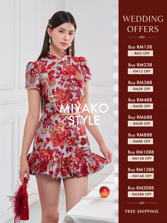 【春风得亿】Millions Premium Short Sleeve Crop Top in Red 红色女装短袖上衣