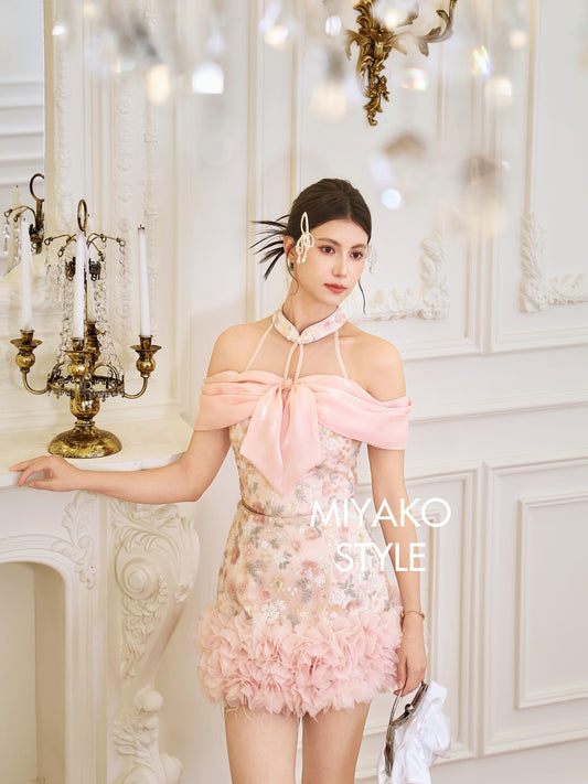 【春暖花开】Aurora Mini Skirt With Flower in Pink 女款粉色半身裙