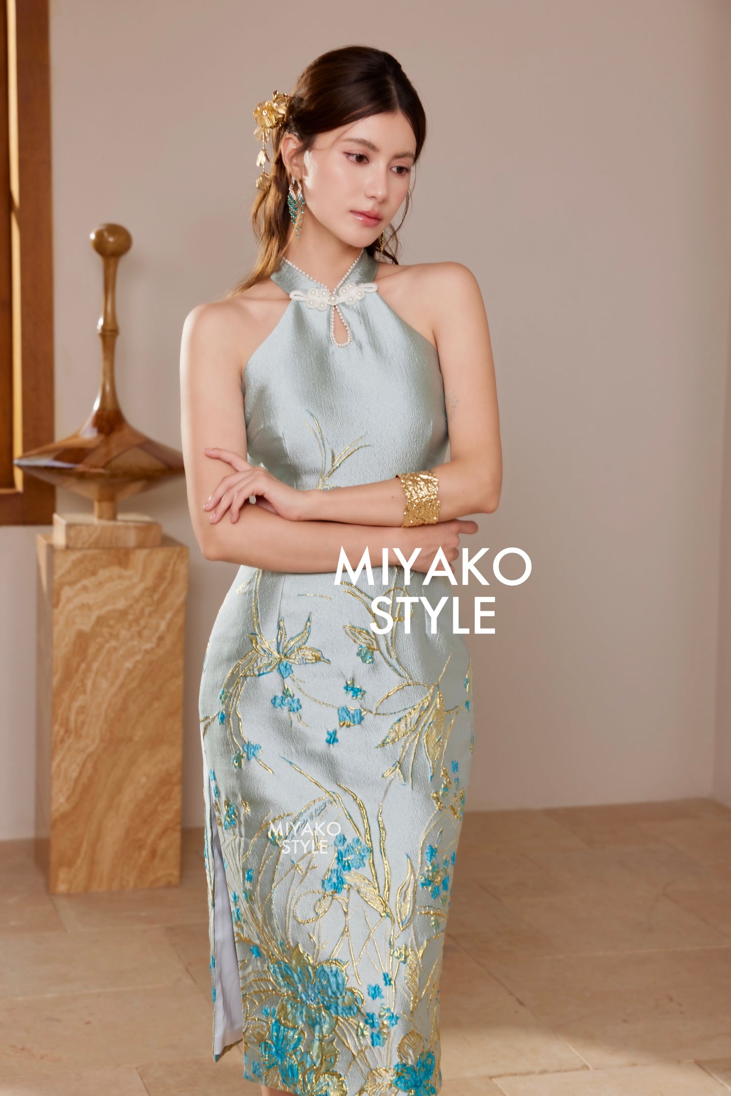 【一枝独秀】Unique Premium Midi Cheongsam Padded & Detachable Dress 女装连身裙