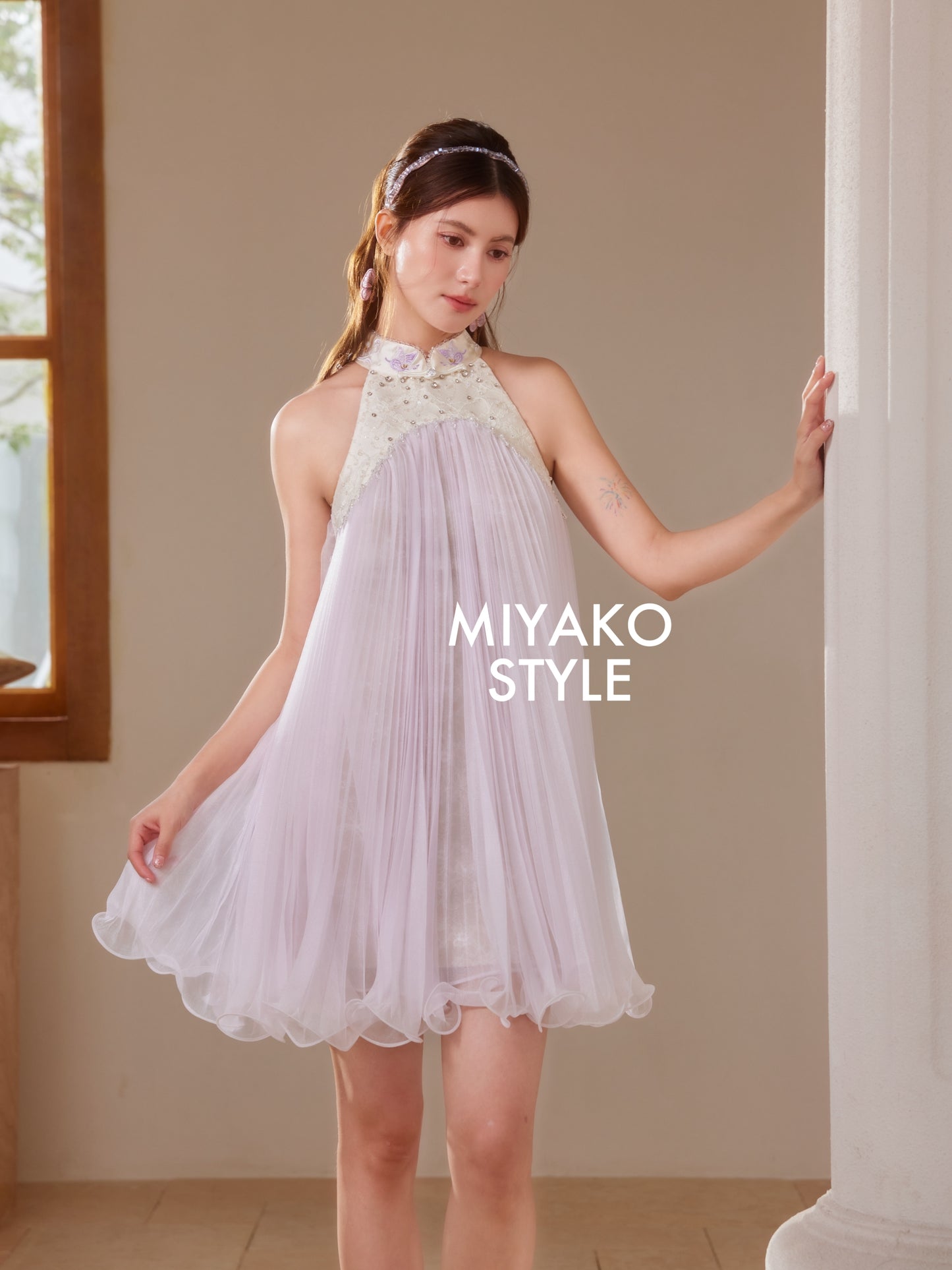 【倾国倾城】Goddess Premium Rhinestone Halter Dress in Purple 紫色女装挂脖连身裙