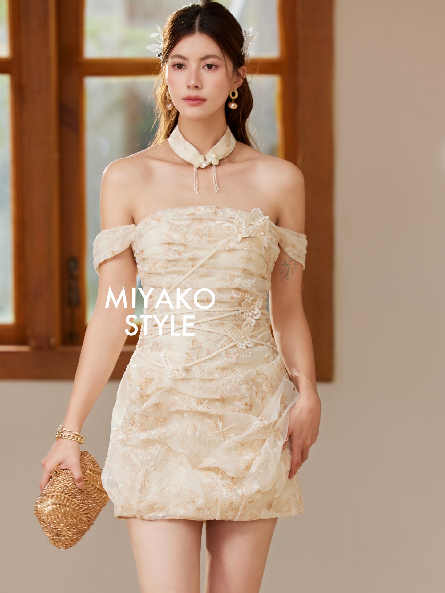 【唯一】Only One Premium Embroidered 8in1 Padded Dress 女装连身裙