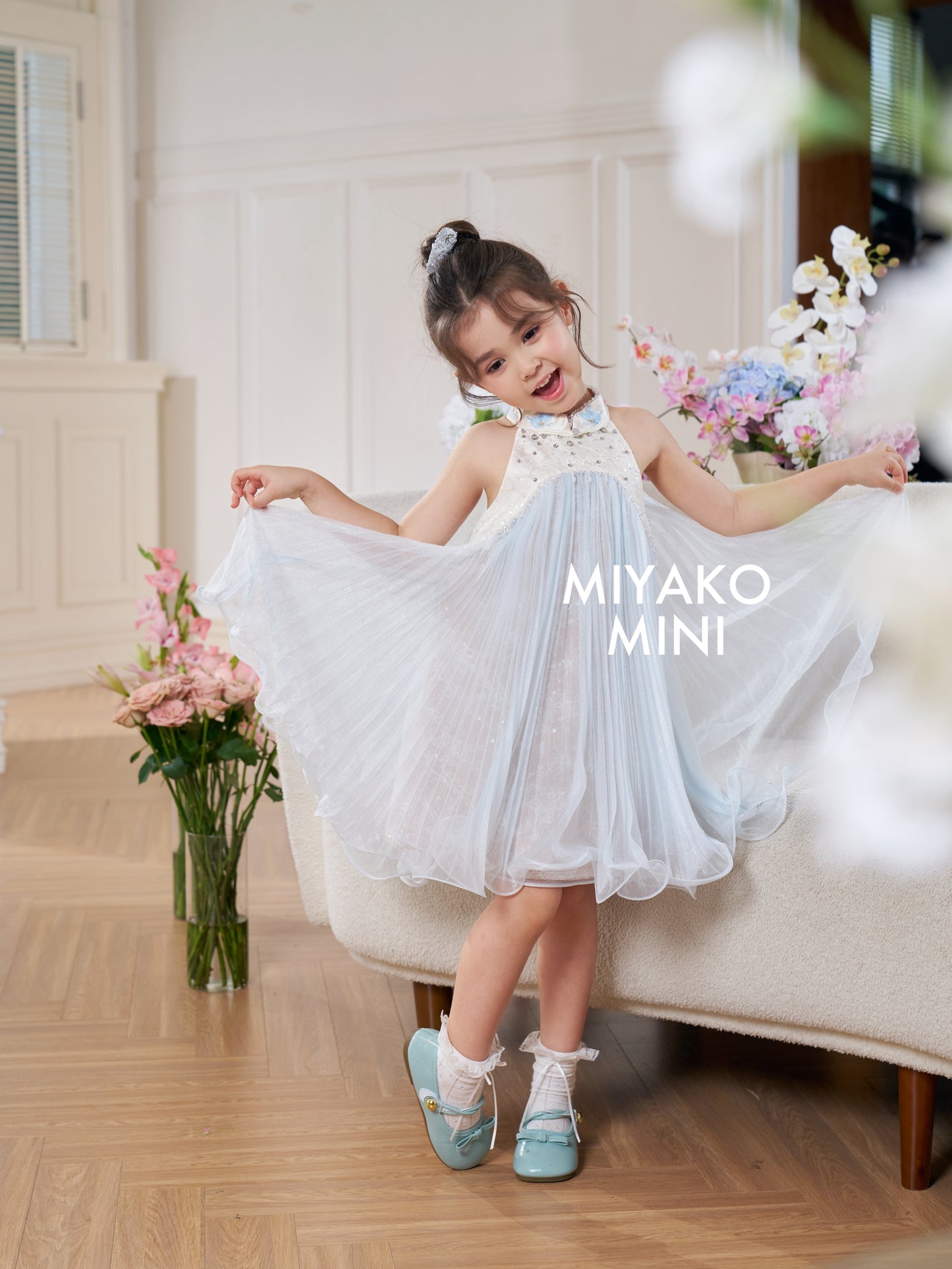 【倾国倾城】Goddess Premium Rhinestone Halter Girl Dress in Blue 蓝色小女孩挂脖连身裙