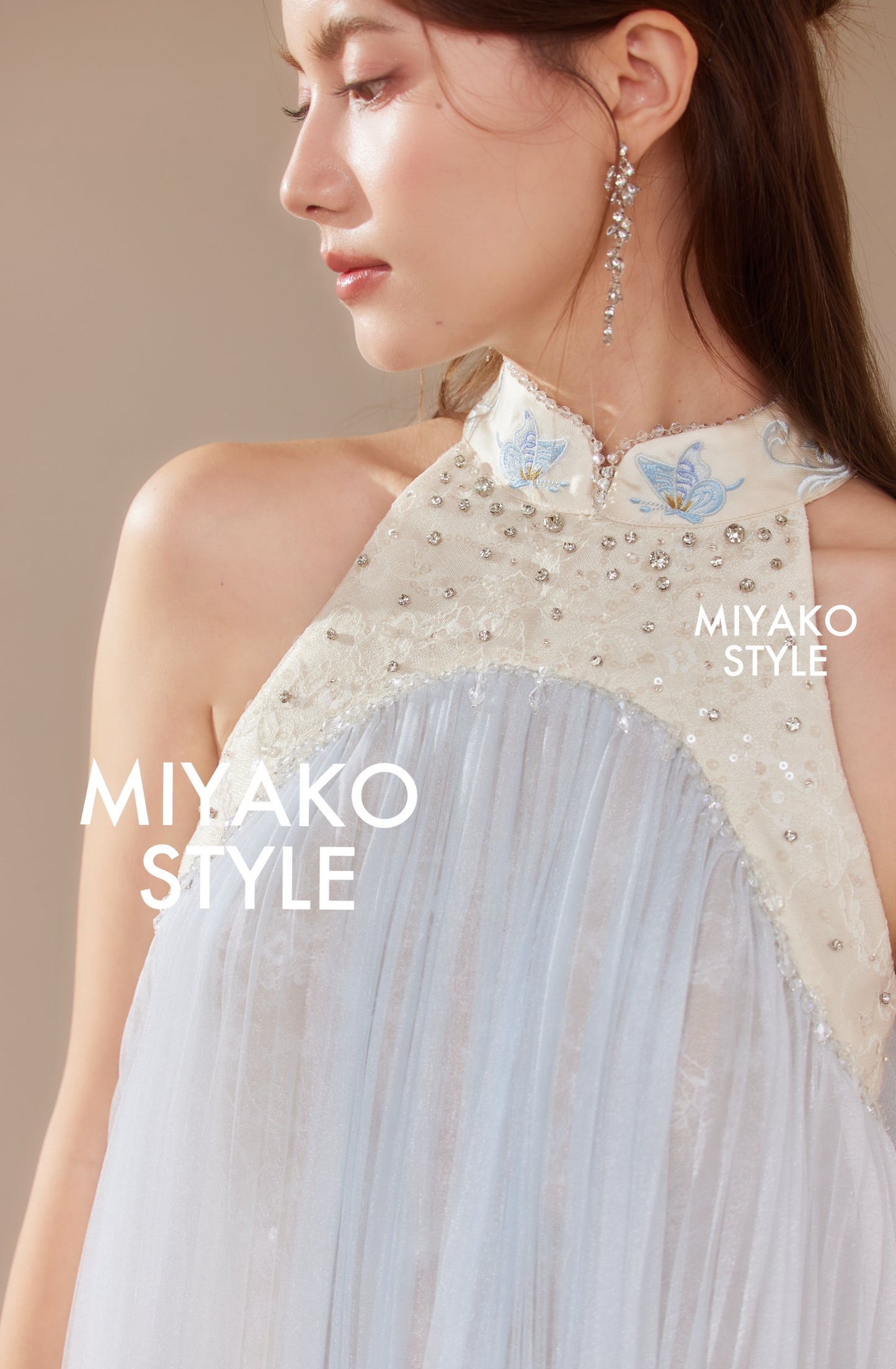 【倾国倾城】Goddess Premium Rhinestone Halter Dress in Blue 蓝色女装挂脖连身裙