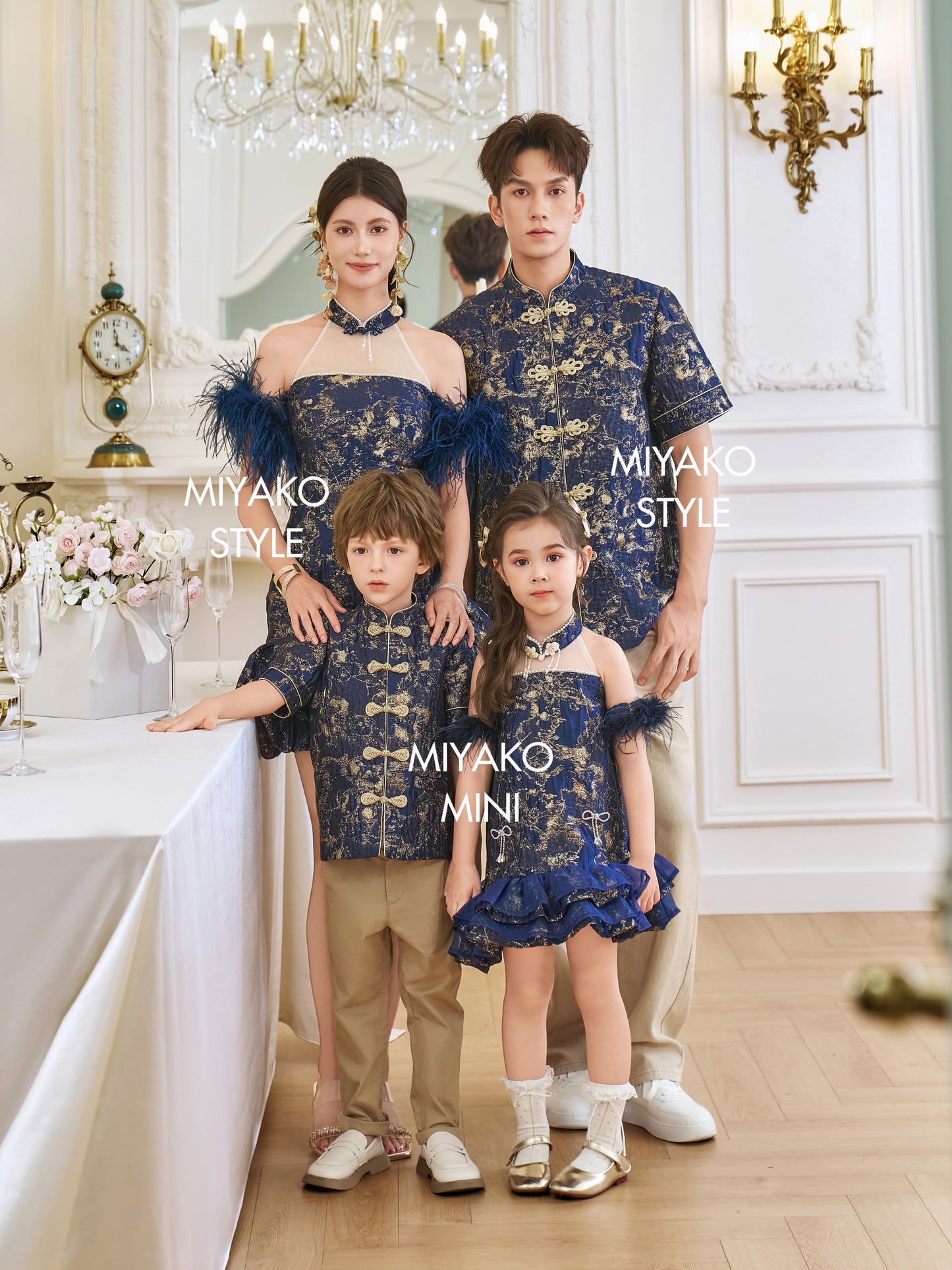 【星辰闪耀】Starlight Padded & Detachable Fur Sleeve Modern Cheongsam Dress in Golden Navy 女装连身裙