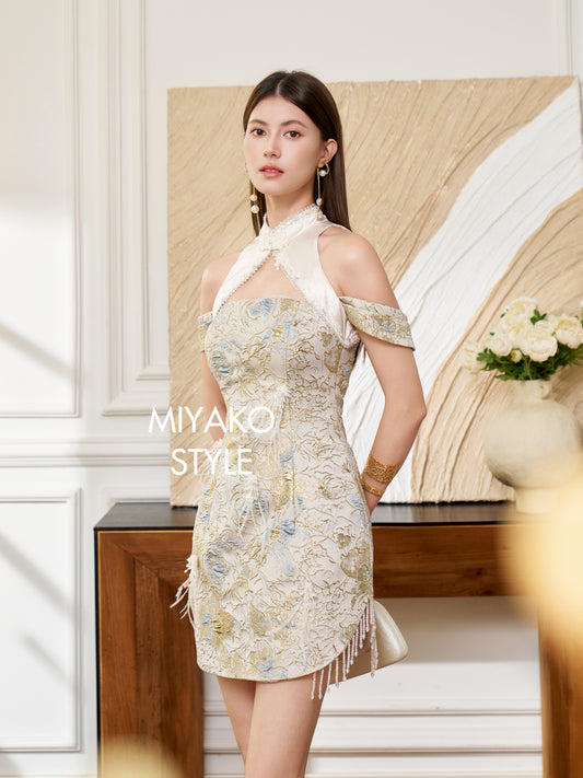 【万事如亿】Billionaire Embroidered Padded & Detachable Sleeve Mini Cheongsam Dress in Ash Beige 米灰色女装短款