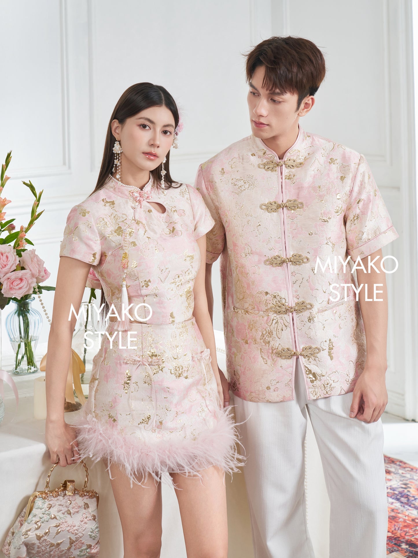 【国色天香】Charming Premium Short Sleeve Crop Top 女装短袖上衣