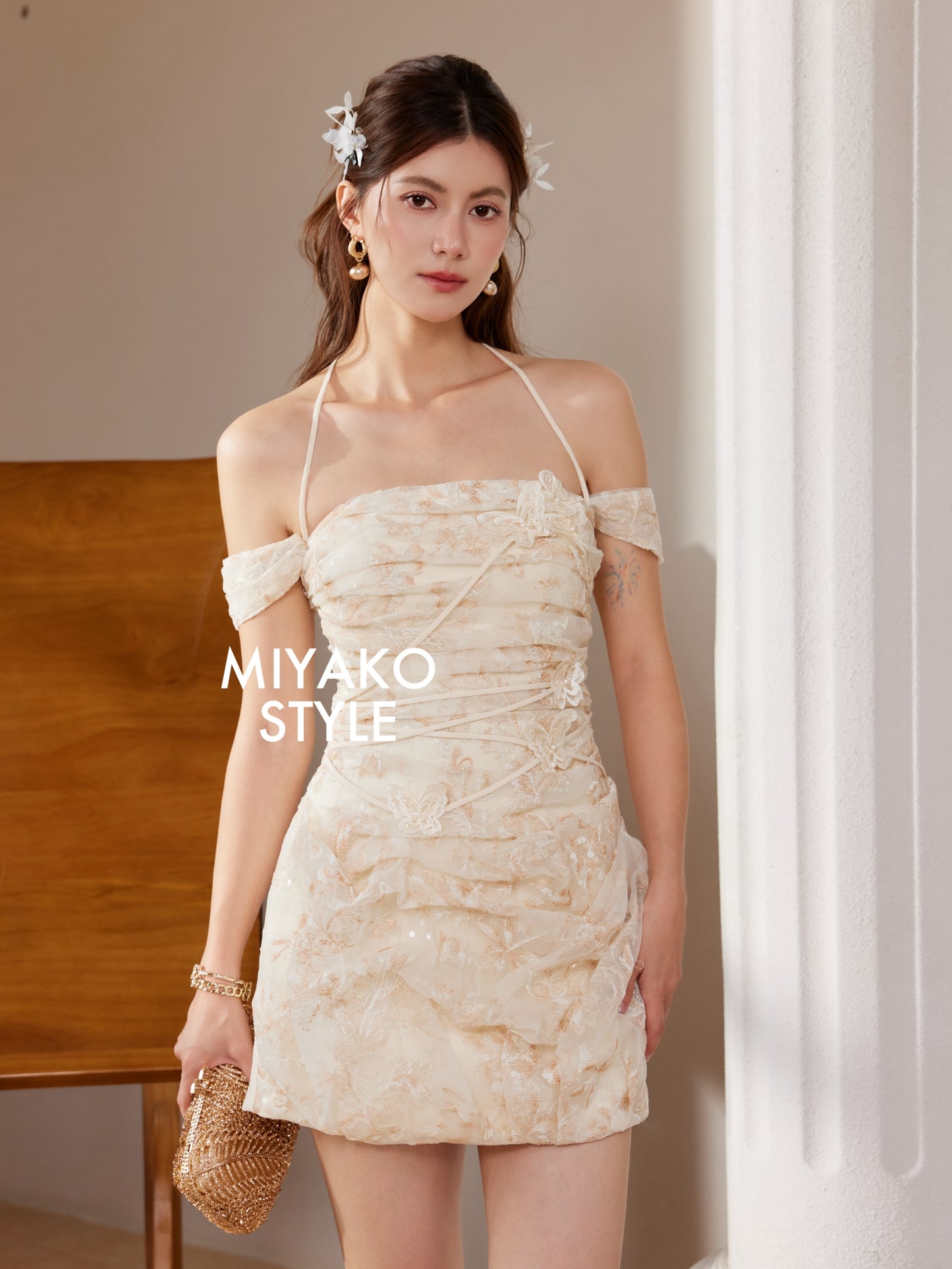 【唯一】Only One Premium Embroidered 8in1 Padded Dress 女装连身裙