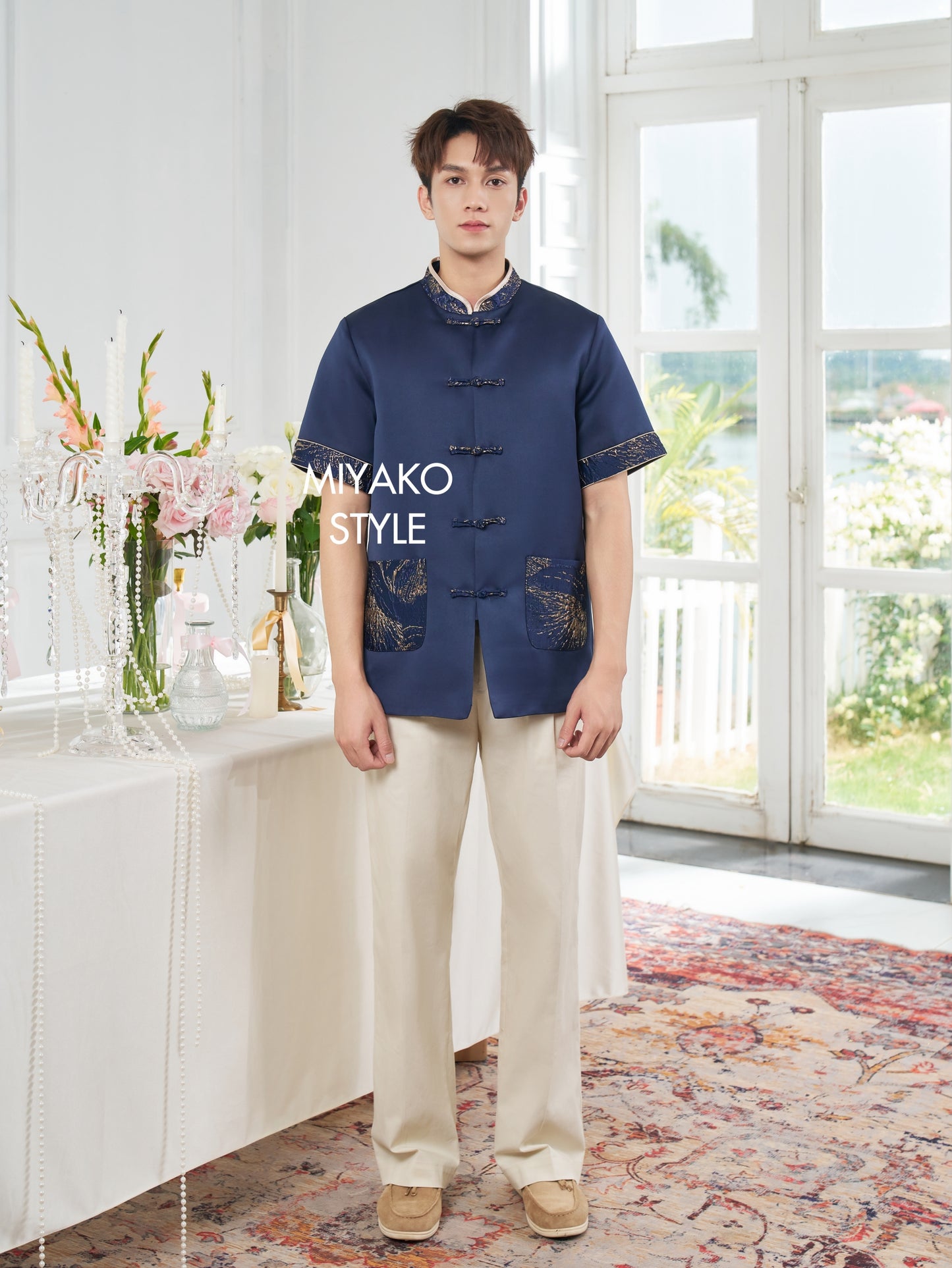 【人气女团】Jenlisa Premium Cheongsam Top in Golden Navy 深蓝色女装上衣