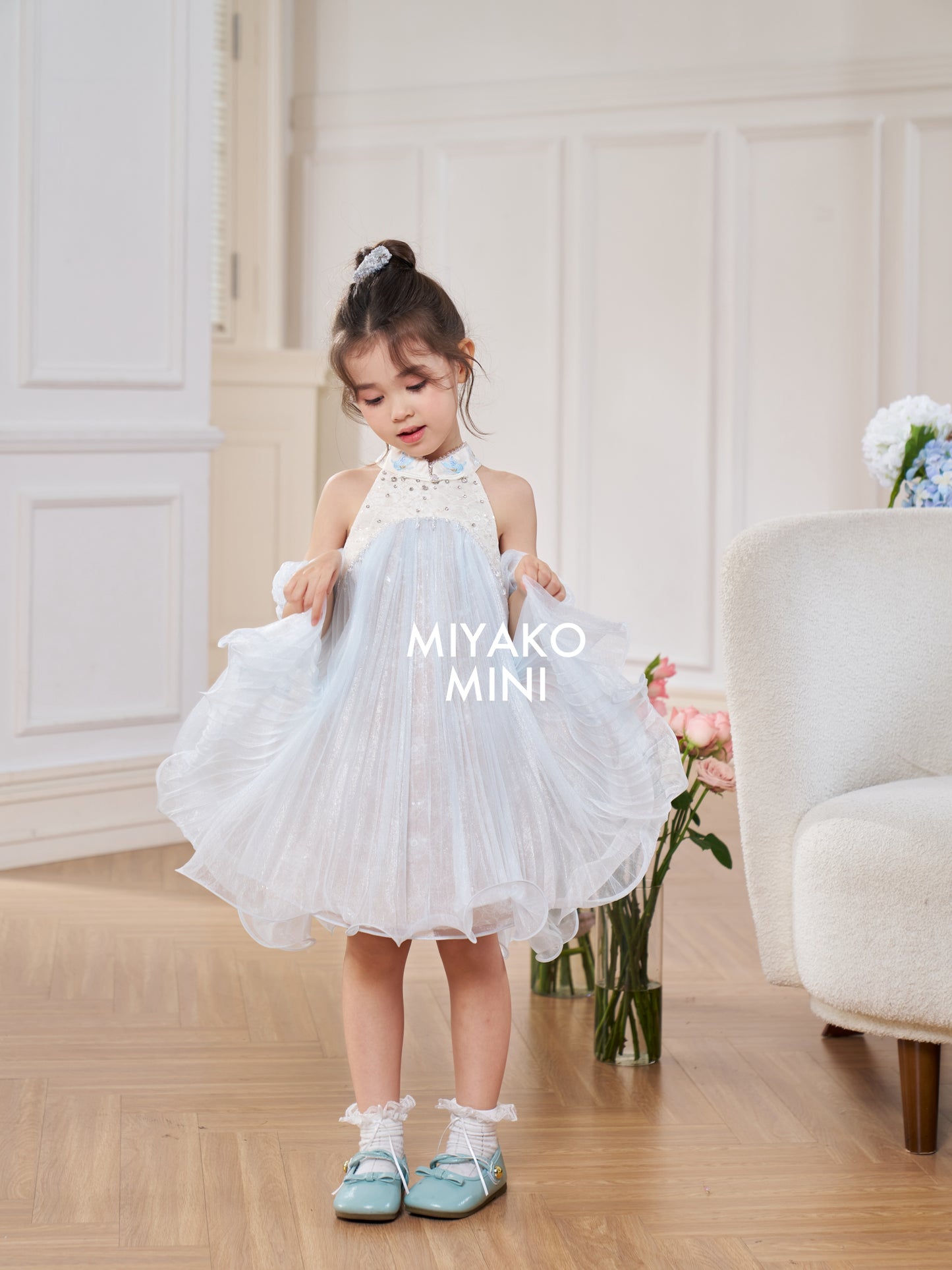 【倾国倾城】Goddess Premium Rhinestone Halter Girl Dress in Blue 蓝色小女孩挂脖连身裙