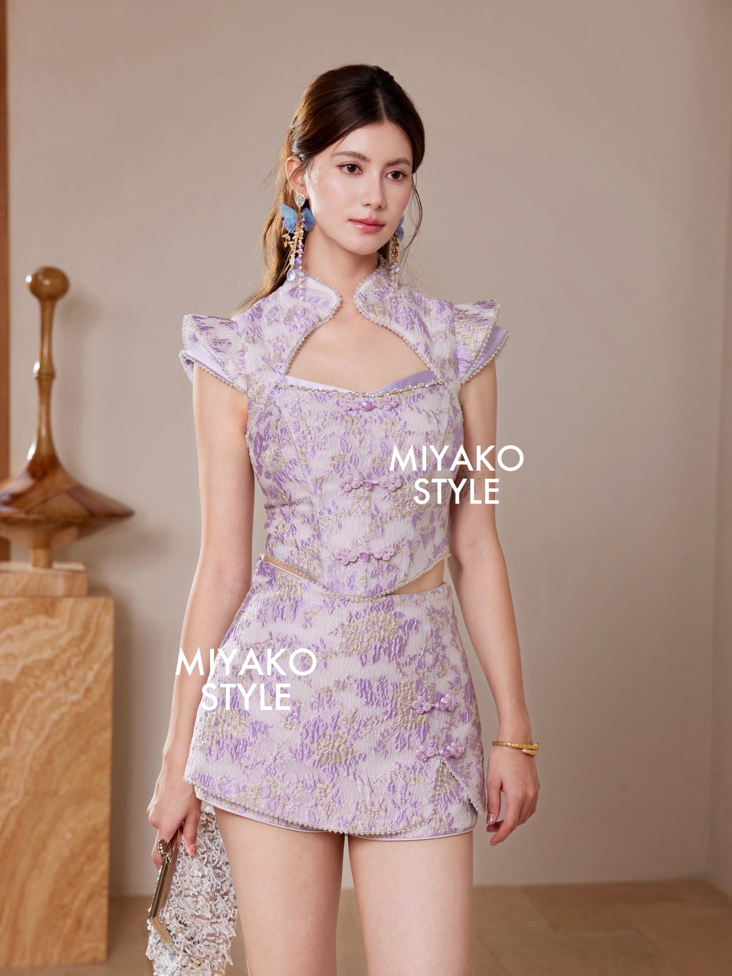 【人气女团】Jisooya Premium Cheongsam Top in Purple 紫色女装上衣