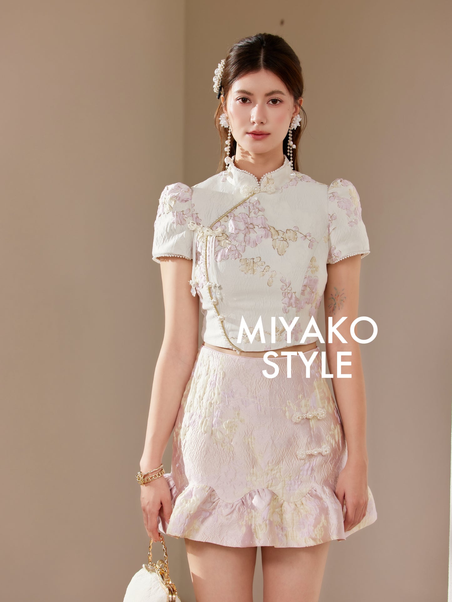 【花花蝴蝶】Fairies Premium Short Sleeve Crop Top 女装短袖上衣