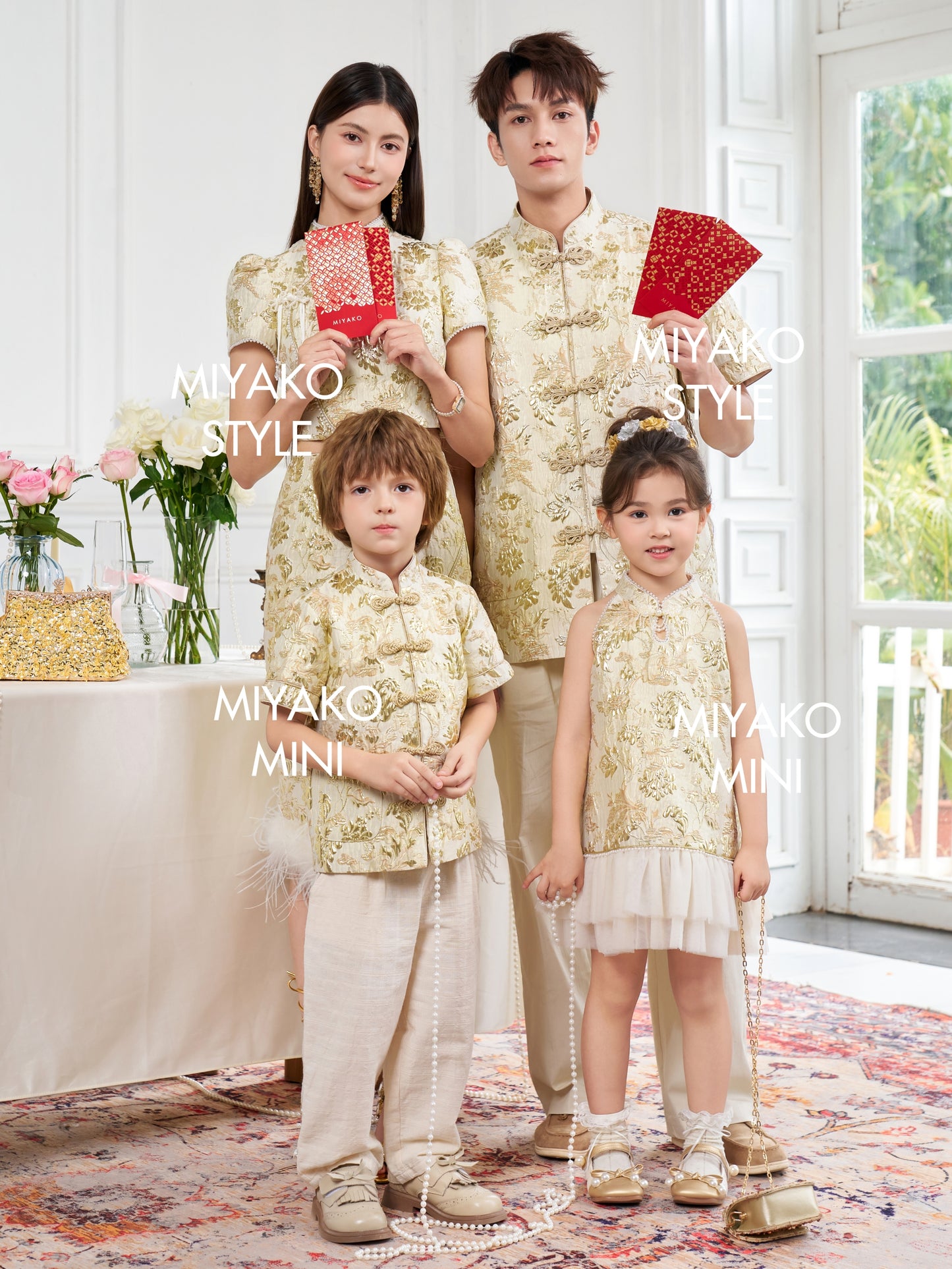 【春风得亿】Millions Premium Short Sleeve Crop Top in Gold 金色女装短袖上衣