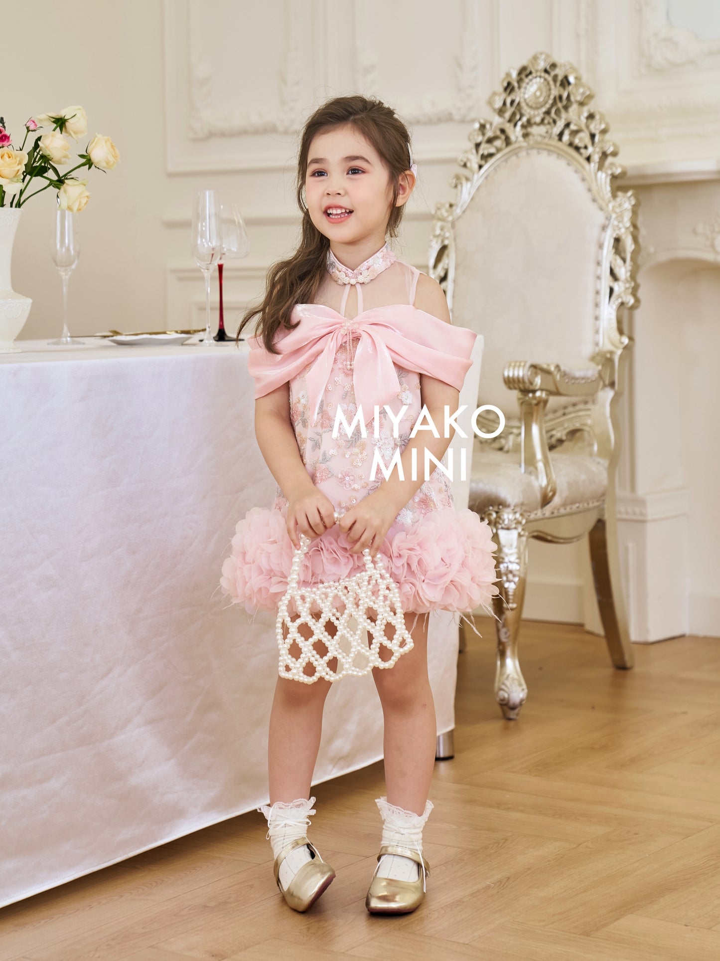 【春暖花开】Aurora Ribbon Off Shoulder Girl Dress in Pink 小女孩粉色连身裙