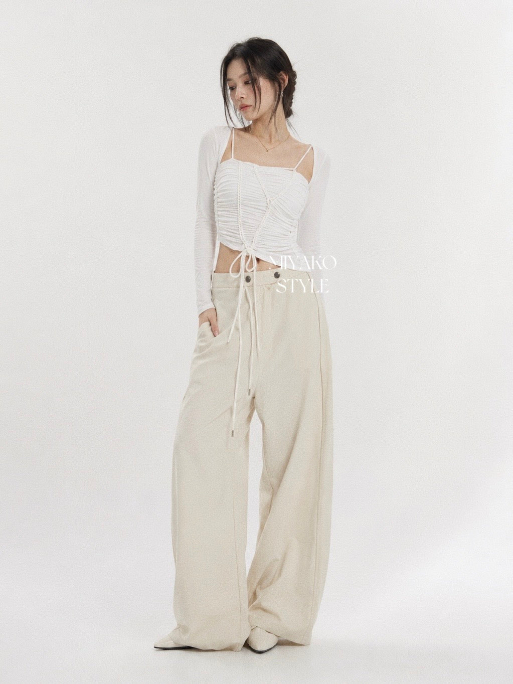 Ann asymmetrical Top + Cardigan White