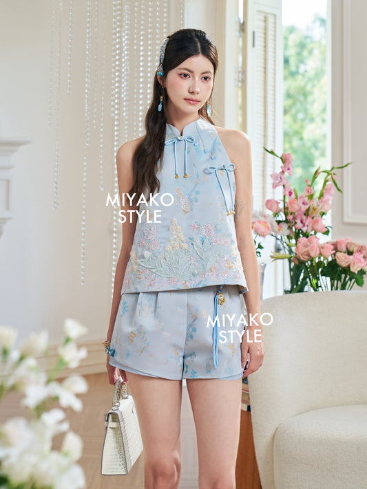 【花花世界】Fabulous Premium Embroidered Halter Top in Blue 蓝色女装挂脖上衣