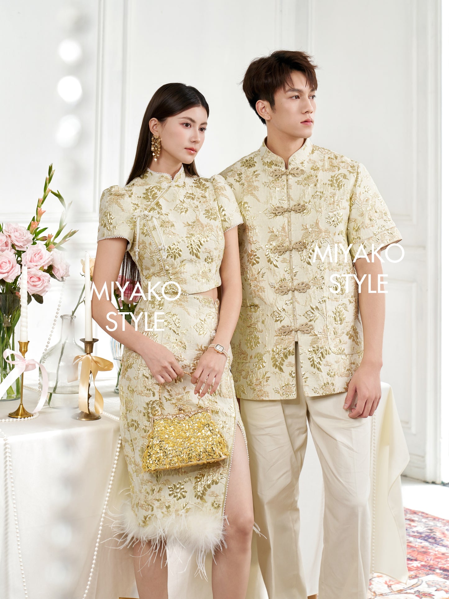 【春风得亿】Millions Premium Short Sleeve Crop Top in Gold 金色女装短袖上衣