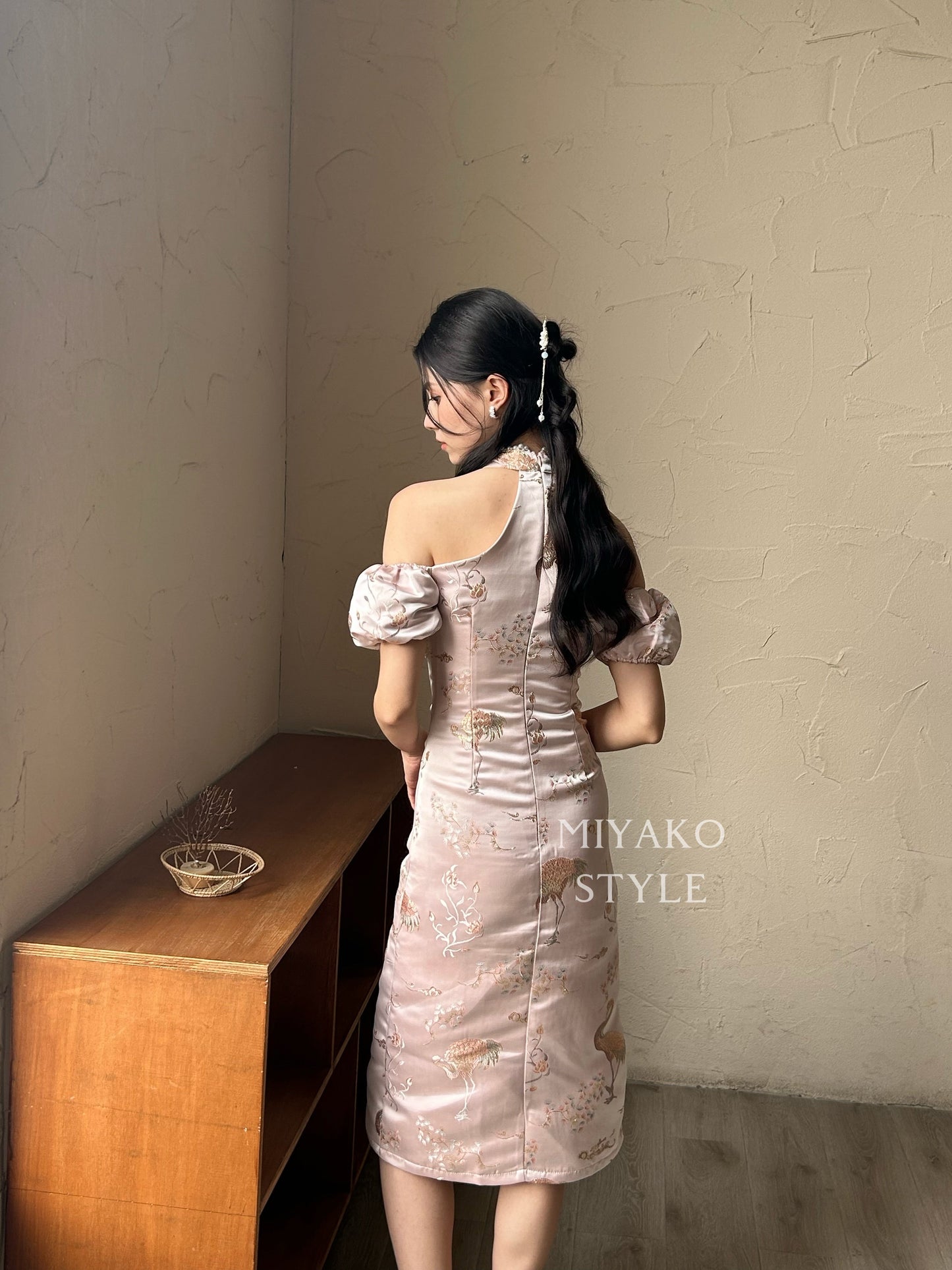 (DEFECT)【珠光宝气】Flamingo premium cheongsam long dress