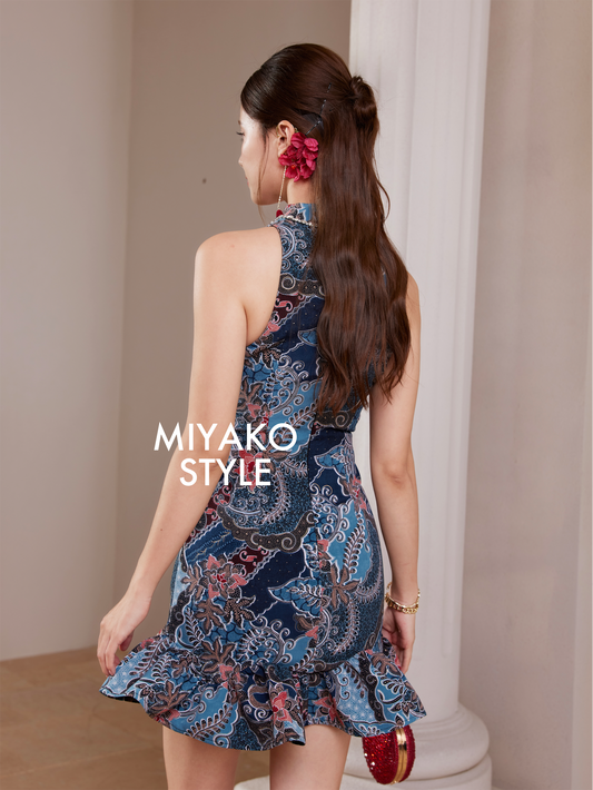 Batik Muse Heritage Padded Dress & Detachable sleeves