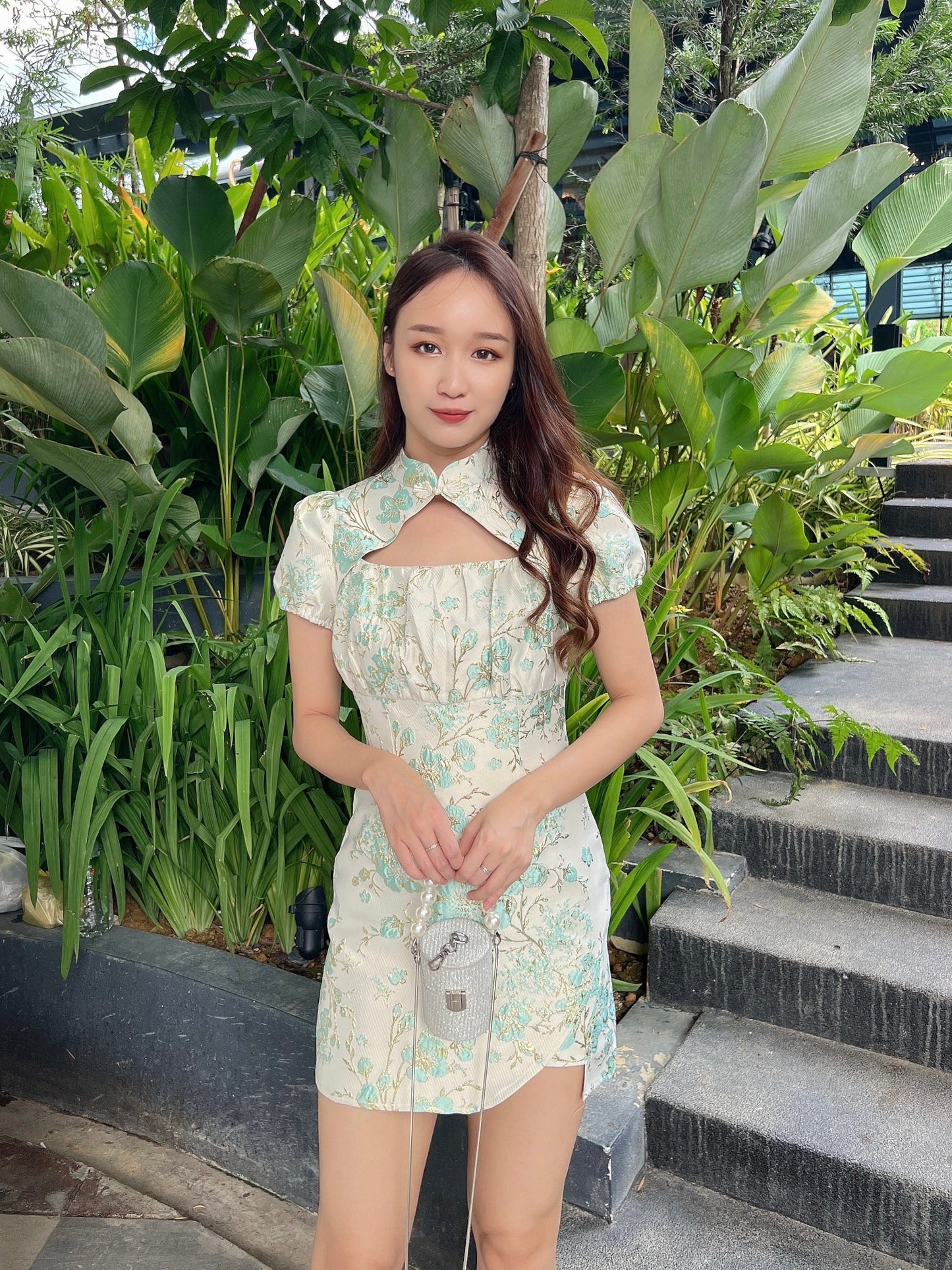 (DEFECT) Chic Cheongsam Dress in Pink/Green