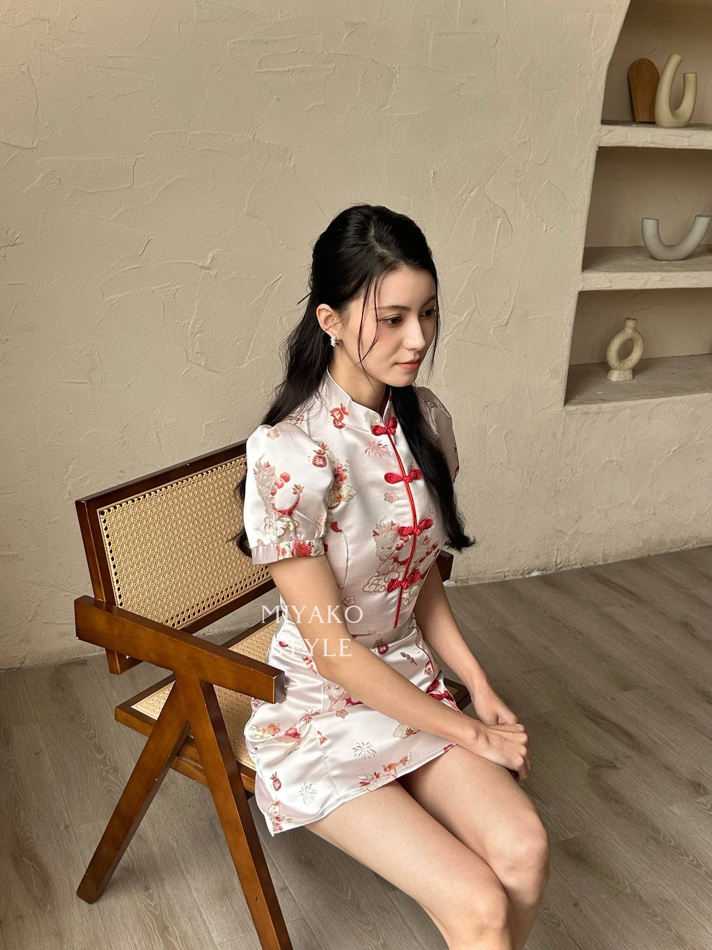 【喜乐龙龙】Joyful Dragon Mini Skirt in Red 红色（女短半身裙 only）