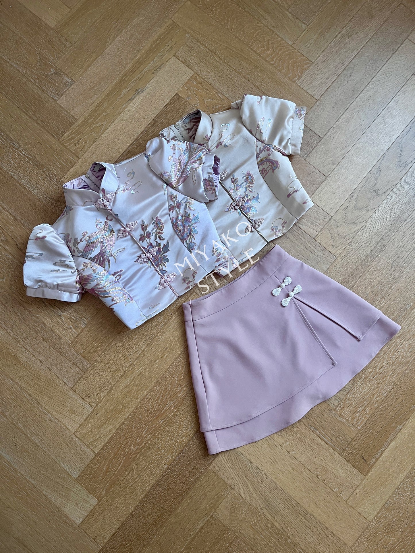 【凤华绝代】Phoenix cheongsam short blouse in pink 粉色 (直扣上衣only)