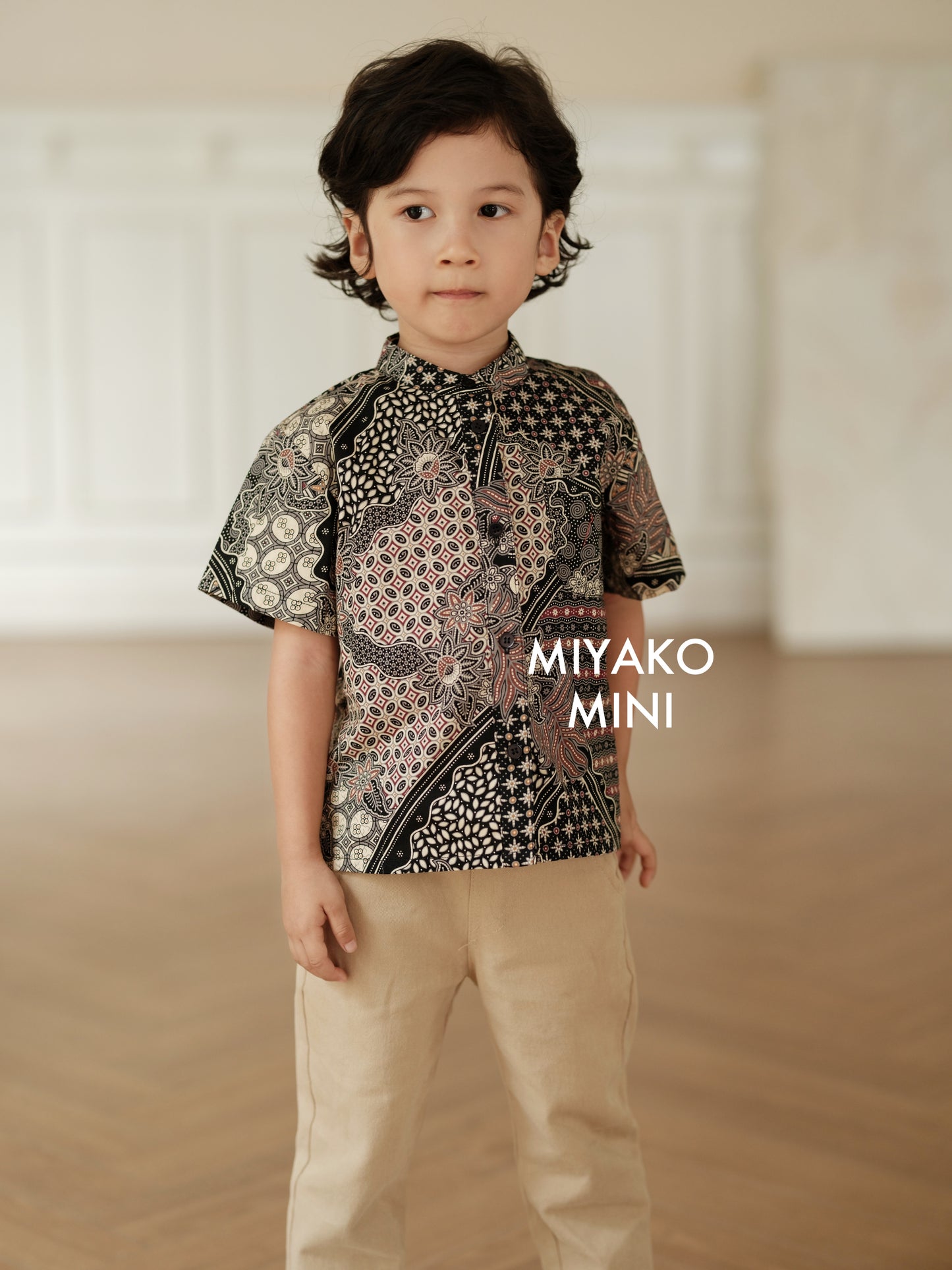 Batik Boy Suit in Cocoa