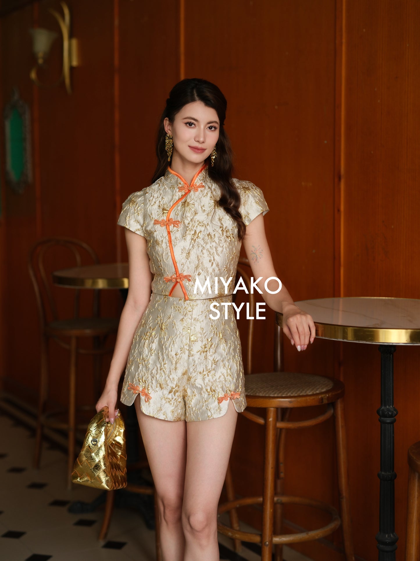 【金玉满堂】Gold Cheongsam Crop Top 上衣(TOP Only)