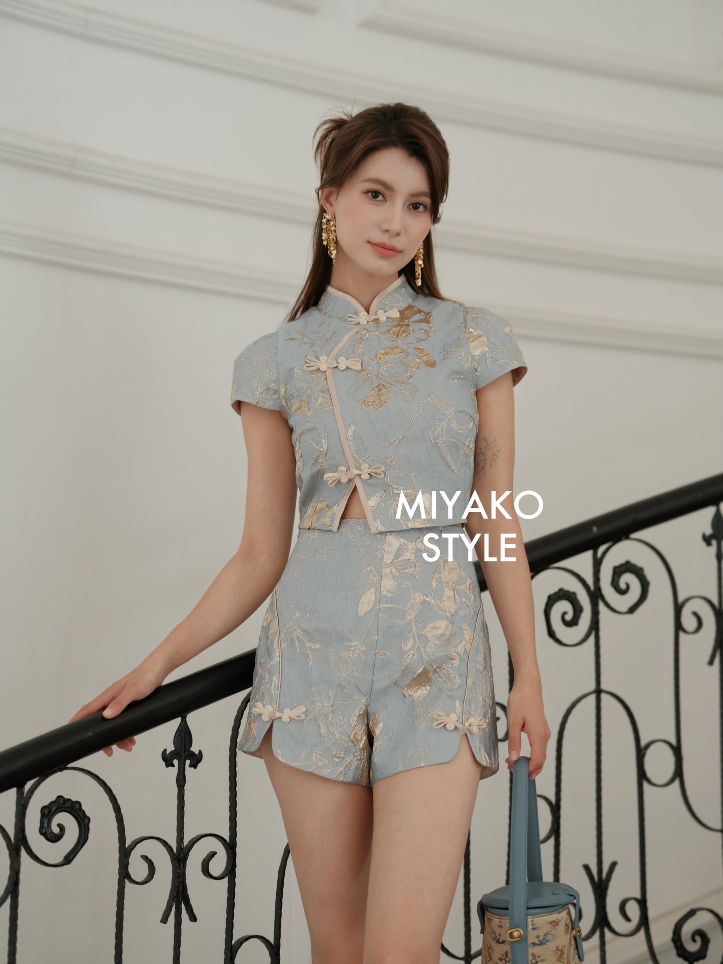 【花开富贵】Rich Cheongsam Crop Top (上衣TOP ONLY)