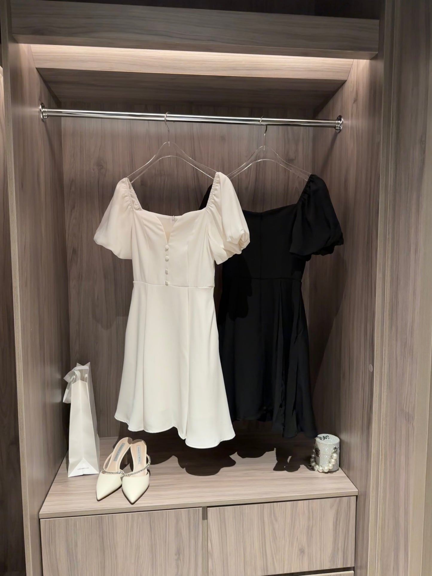 Sandra Bubble Sleeve Mini Dress in White