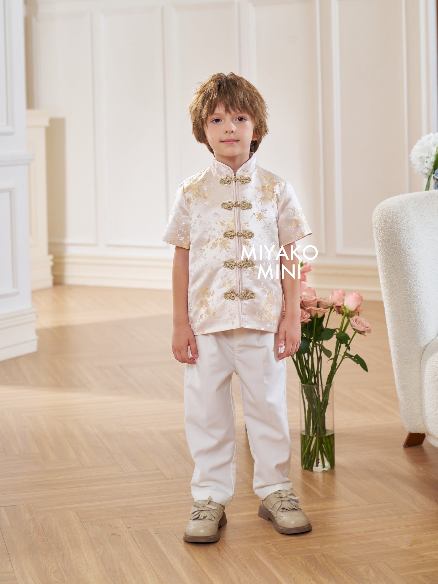 【孔雀开屏】Feather Cheongsam Little Boy Suit in Pink 香槟粉小男孩唐装