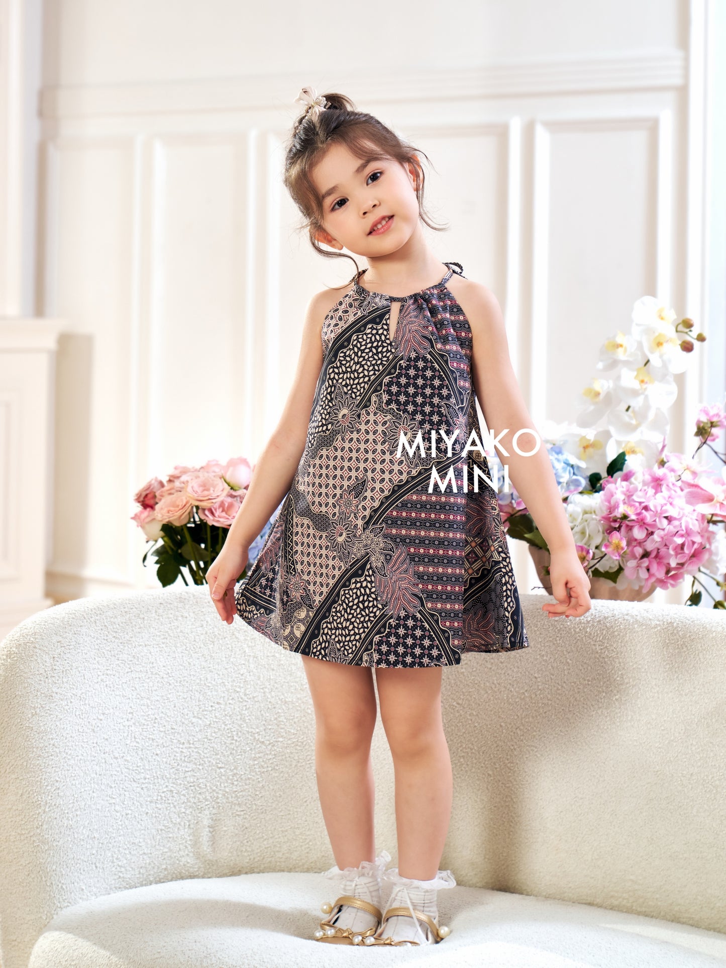 Batik Girl Dress in Cocoa