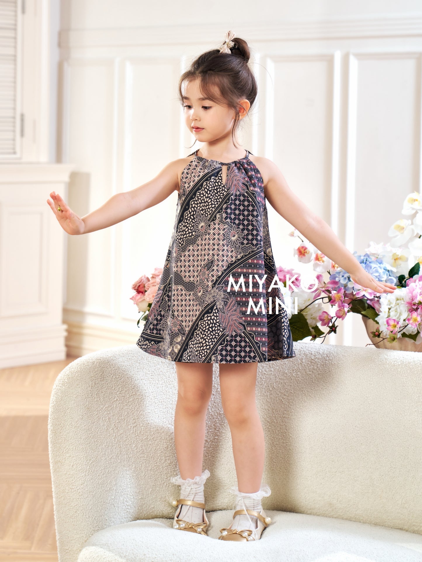 Batik Girl Dress in Cocoa