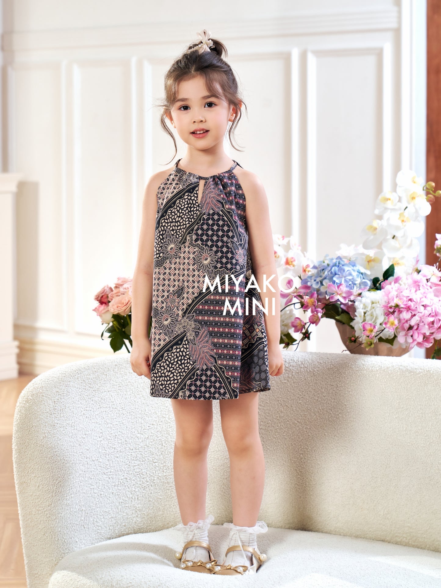 Batik Girl Dress in Cocoa