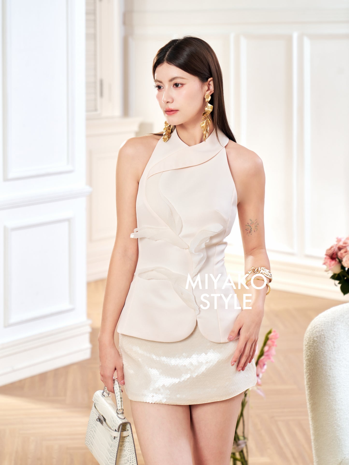 Rosy 3D Halter Top in Beige White