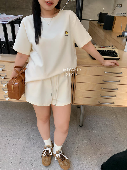 Cheese Short in Yellow 黃色短褲