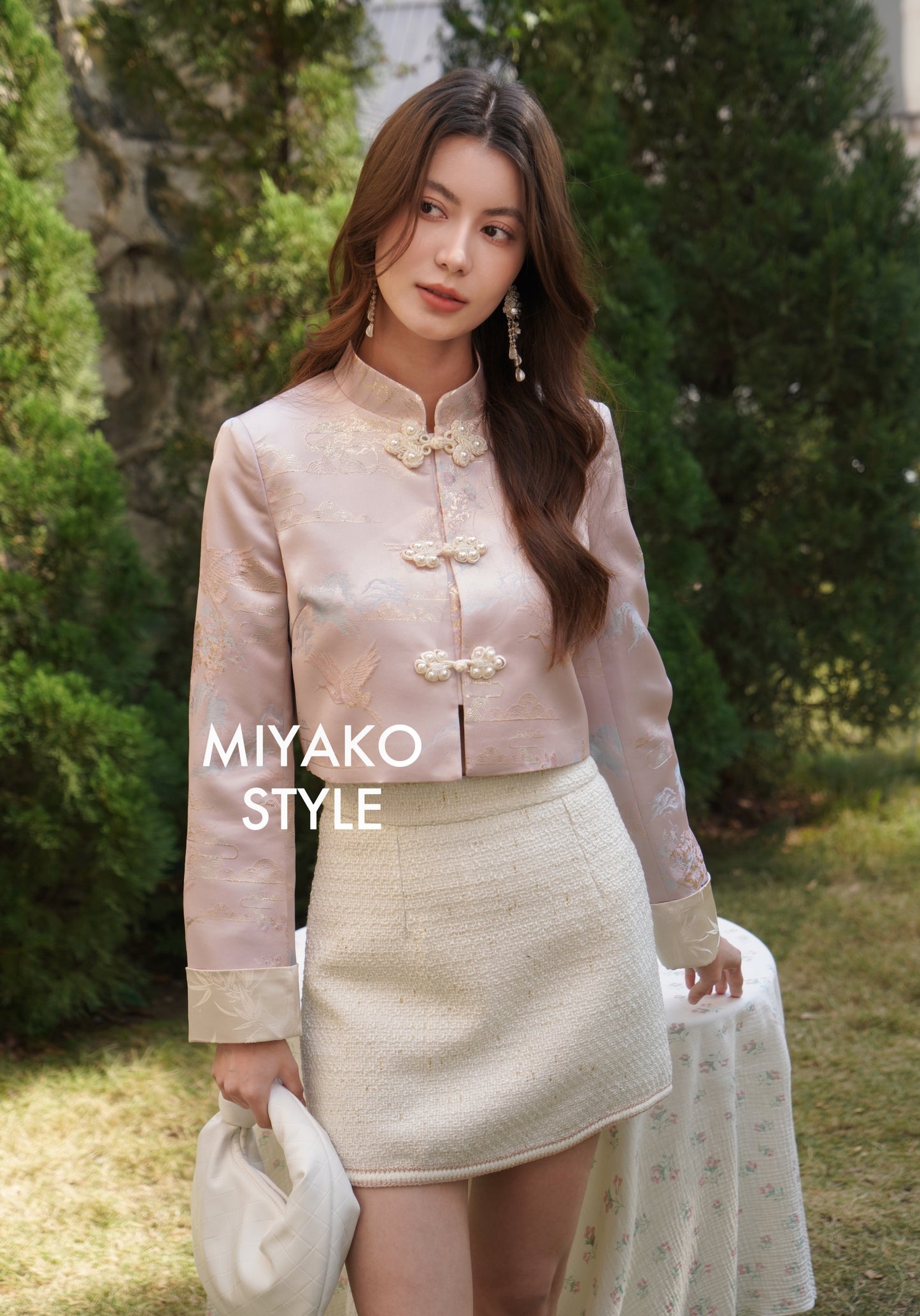 Kelly Embroided Long Sleeve Jacket in Pink