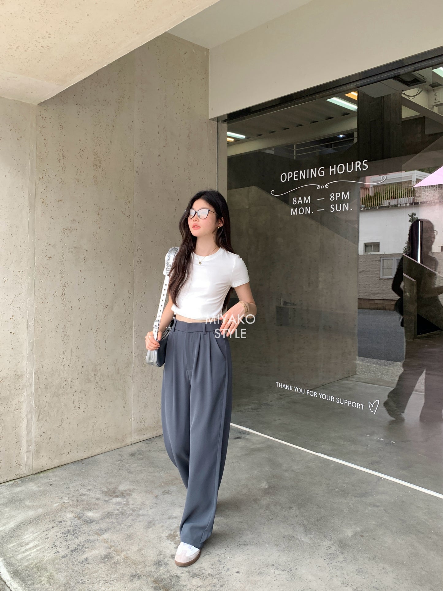 Anna Short Sleeve Crop Top in White