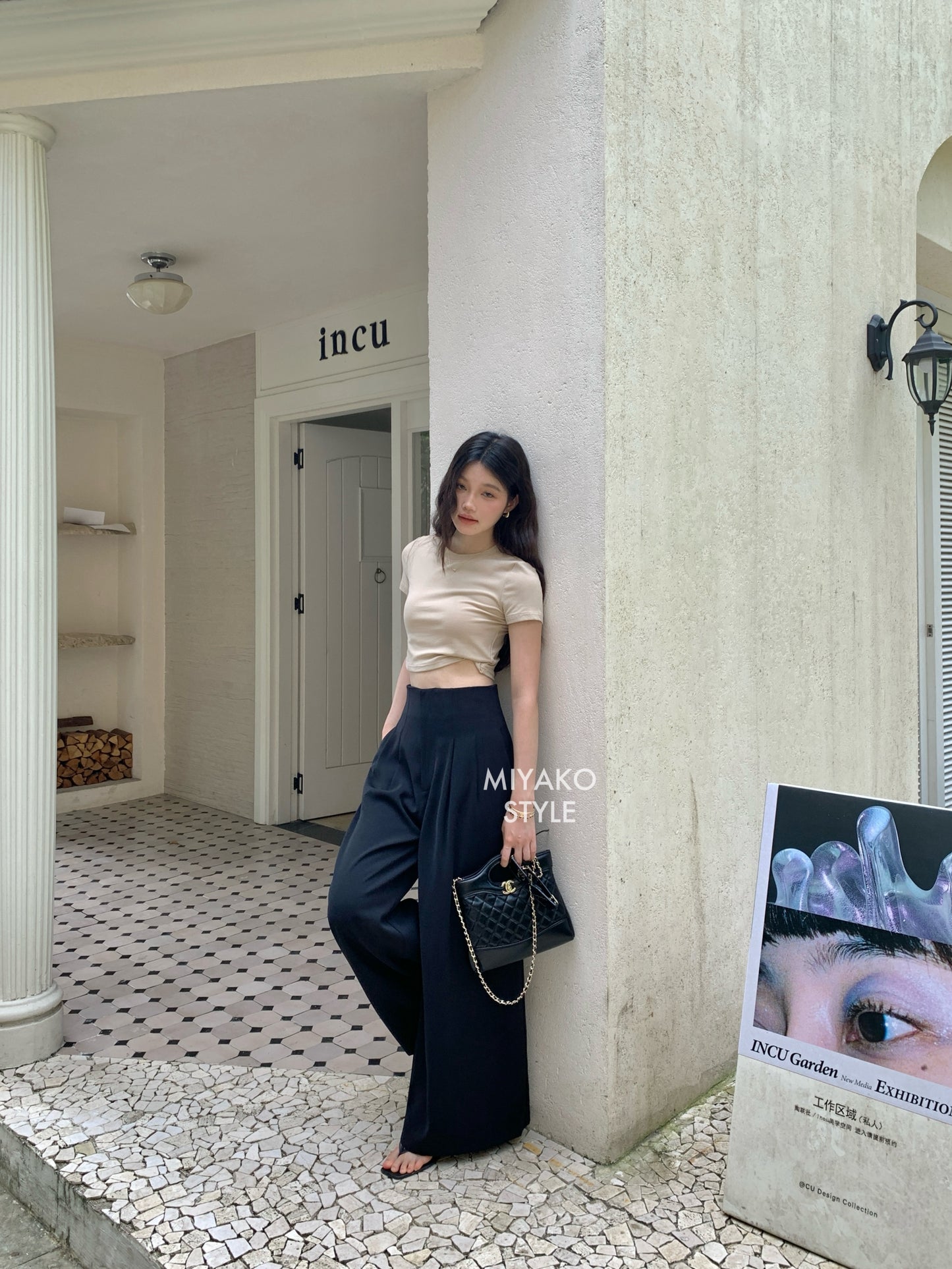 Anna Short Sleeve Crop Top in Beige