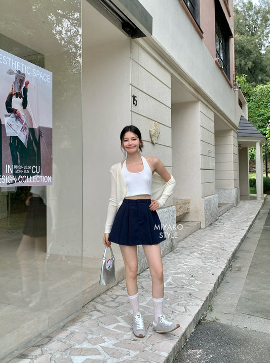 Aurora tennis skirt in Navy