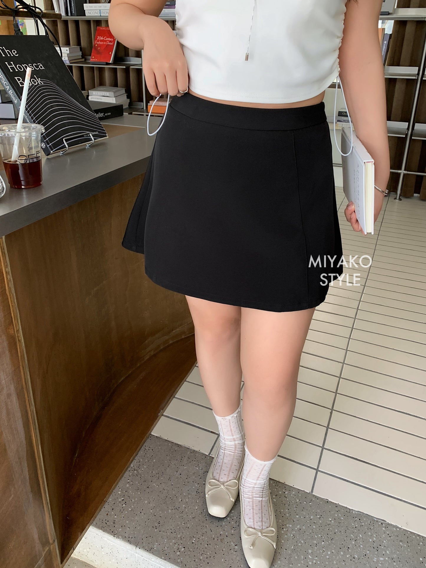 Caitlyn A Line Mini Skirt in Black